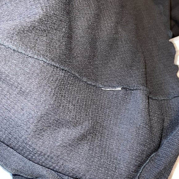 Uniqlo black V-neck puff sleeves  midi dress Sz M - Picture 9 of 10